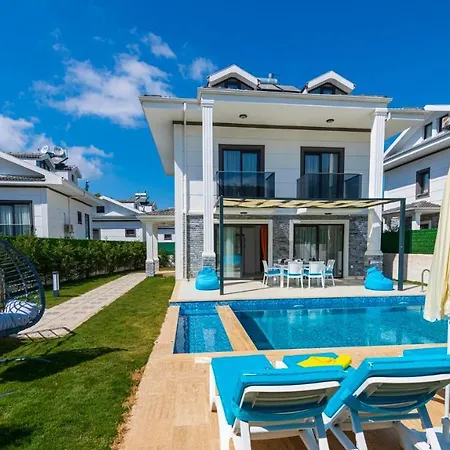 Villa Hisar 2 - 4 Bedroom In Hisaroenue Fethiye