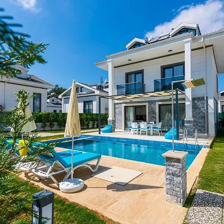 Hisar 2 - 4 Bedroom In Hisaroenue * Fethiye