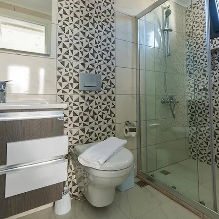 Hisar 2 - 4 Bedroom In Hisarönü *